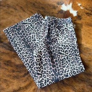 Pacsun Women’s Casey Low Rise Baggy Leopard Print Wide-Leg Pants